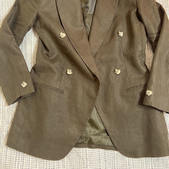 Olive Green Linen Blazer - Picture 2 of 6